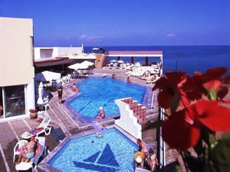 Sissi Bay Resort Luaran gambar